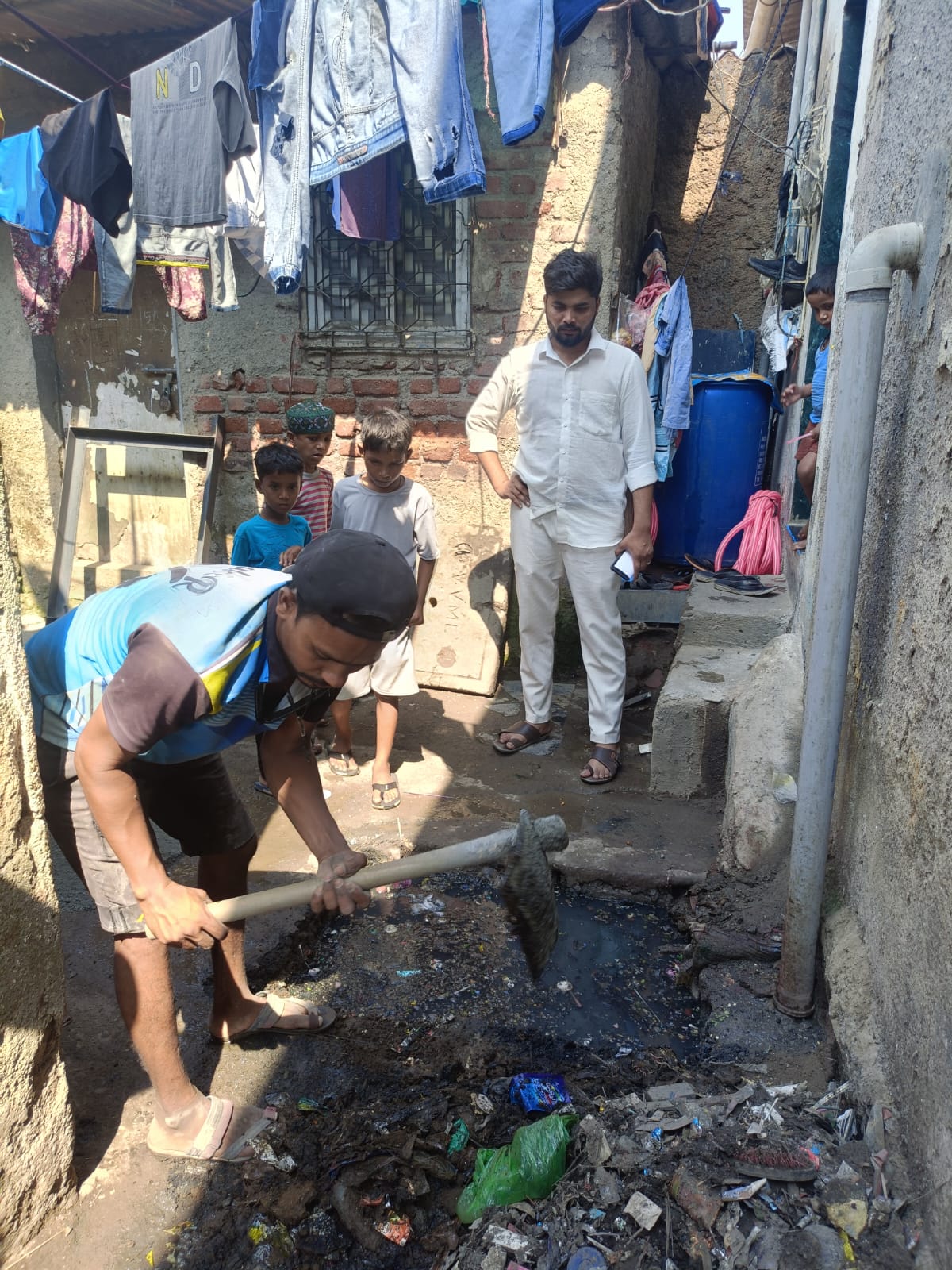 नालासोपारा में सफाई अभियान: आमदार विलास तरे और युवा नेता अब्दुल रब खान के मार्गदर्शन में हुआ सुधार कार्य